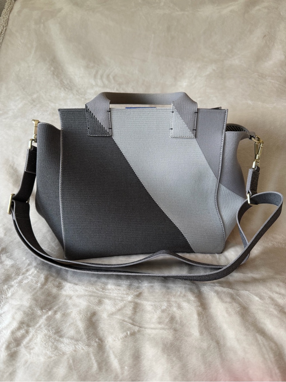 Rothy’s The Handbag ~ Charcoal Grey Crossbody Tote Shoulder Bag Washable - Picture 15 of 15
